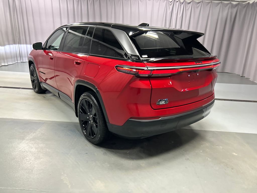 Used 2024 Jeep Wagoneer Launch Edition image 5