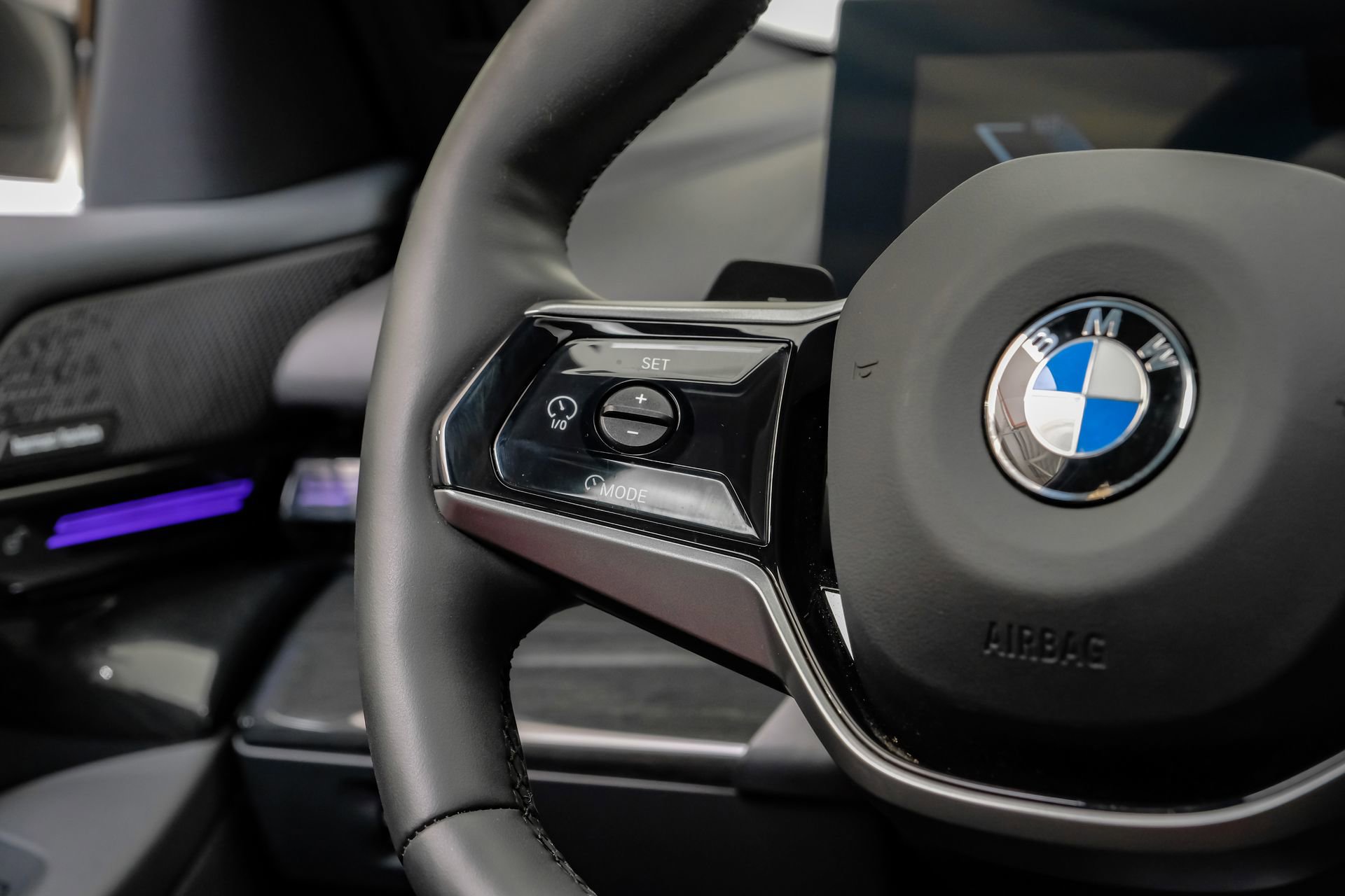 Used 2024 BMW 530i image 21