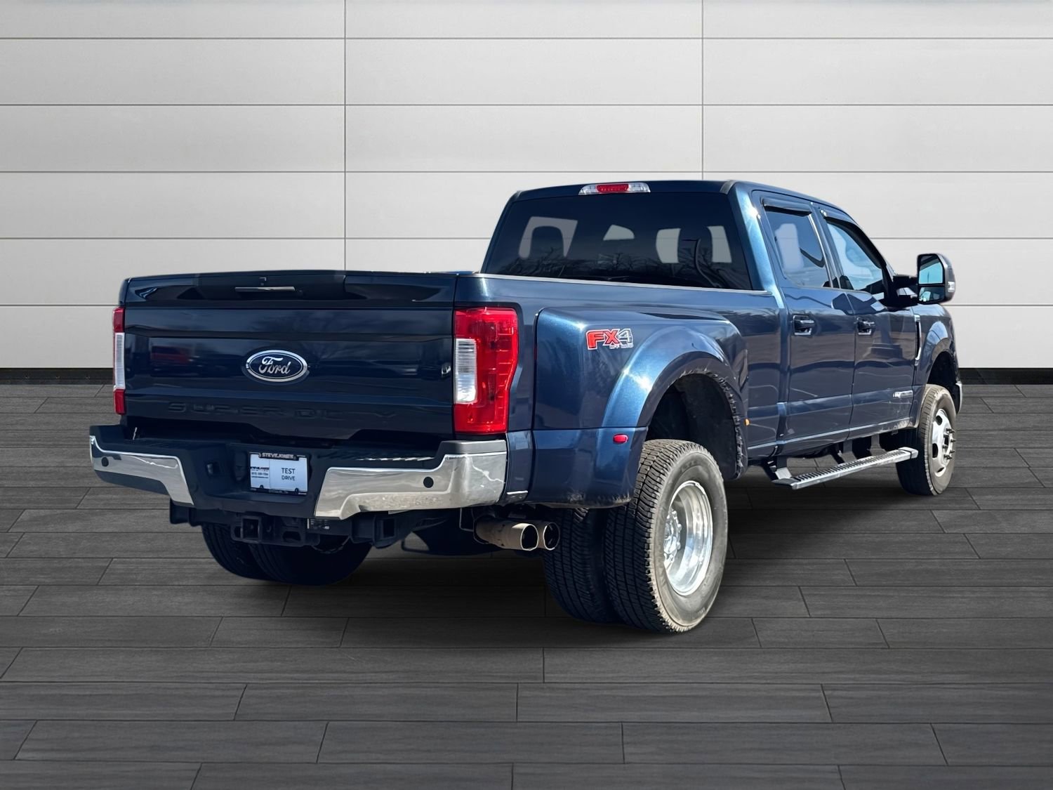 Used 2017 Ford F350 Lariat w/ Lariat Ultimate Package image 4