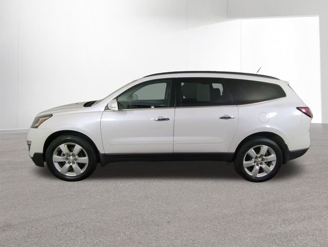 Used 2016 Chevrolet Traverse LT w/ Style and Technology Package image 14