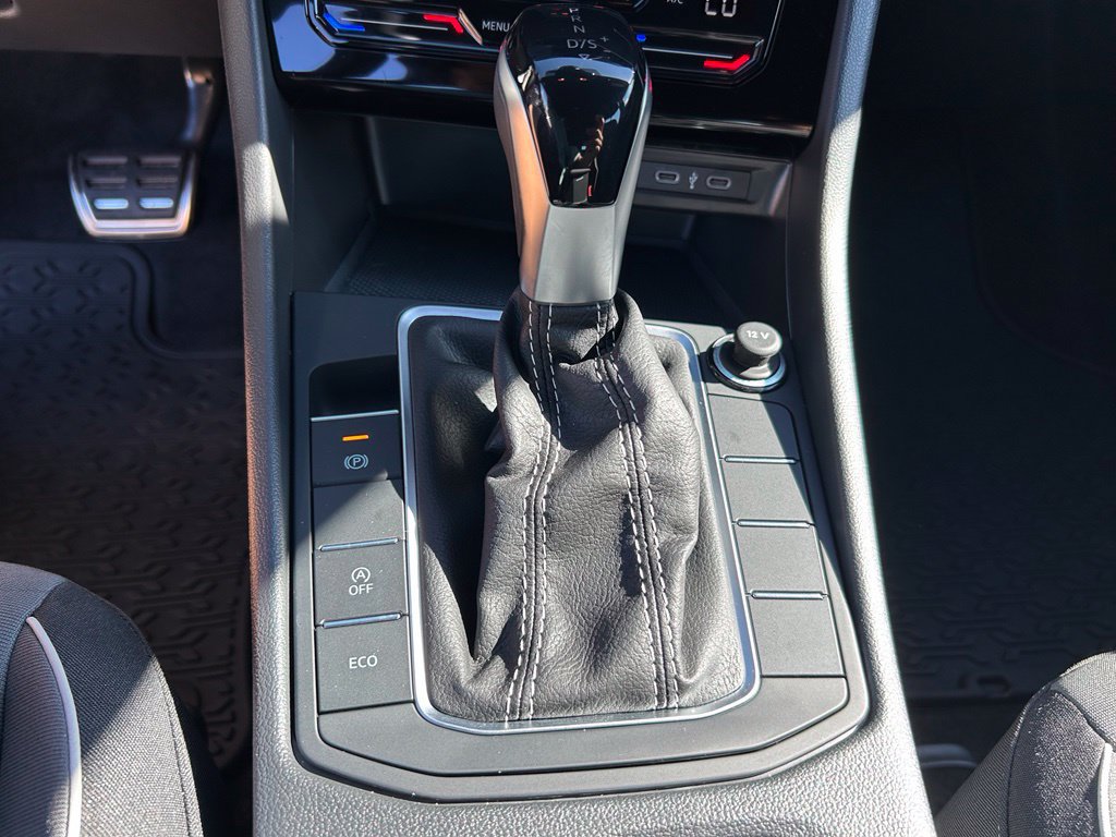 Certified 2026 Volkswagen Jetta Sport FWD image 32