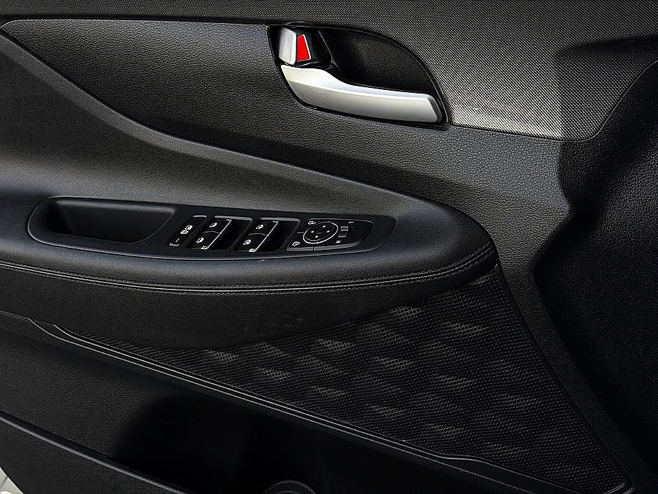 Certified 2023 Hyundai Santa Fe SEL image 20