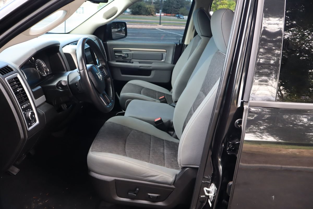 Used 2019 RAM 1500 Big Horn AWD/4WD image 19