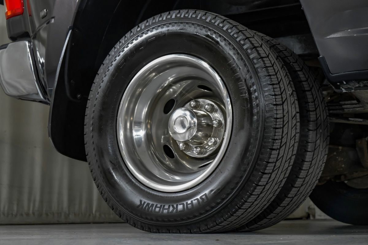 Used 2015 RAM 3500 Tradesman w/ Chrome Appearance Group image 50