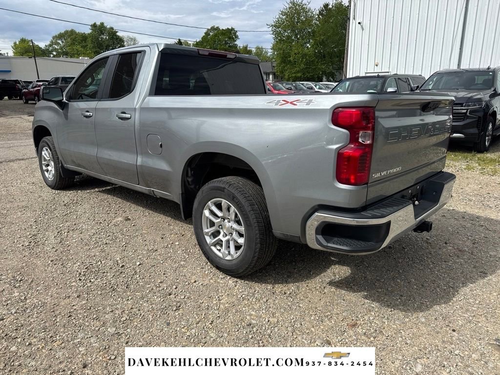 Used 2026 Chevrolet Silverado 1500 LT AWD/4WD image 4