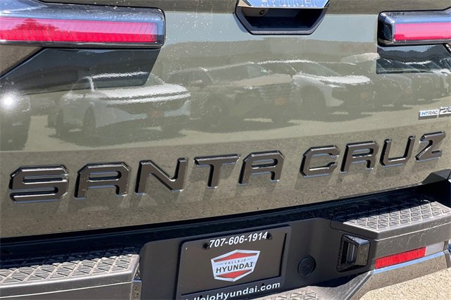 New 2025 Hyundai Santa Cruz Limited image 9