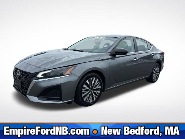 Used 2024 Nissan Altima 2.5 SV