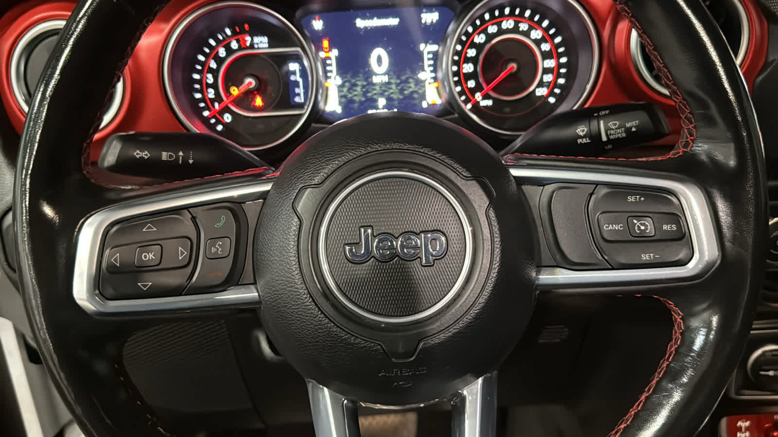 Used 2022 Jeep Gladiator Rubicon w/ Cold Weather Group AWD/4WD image 11