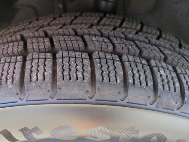 Used 2022 Subaru Outback Limited image 11