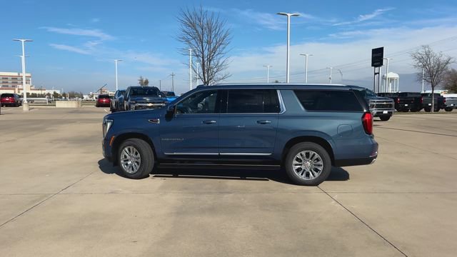 New 2026 GMC Yukon XL Denali w/ Sun & Power Step Package RWD image 6