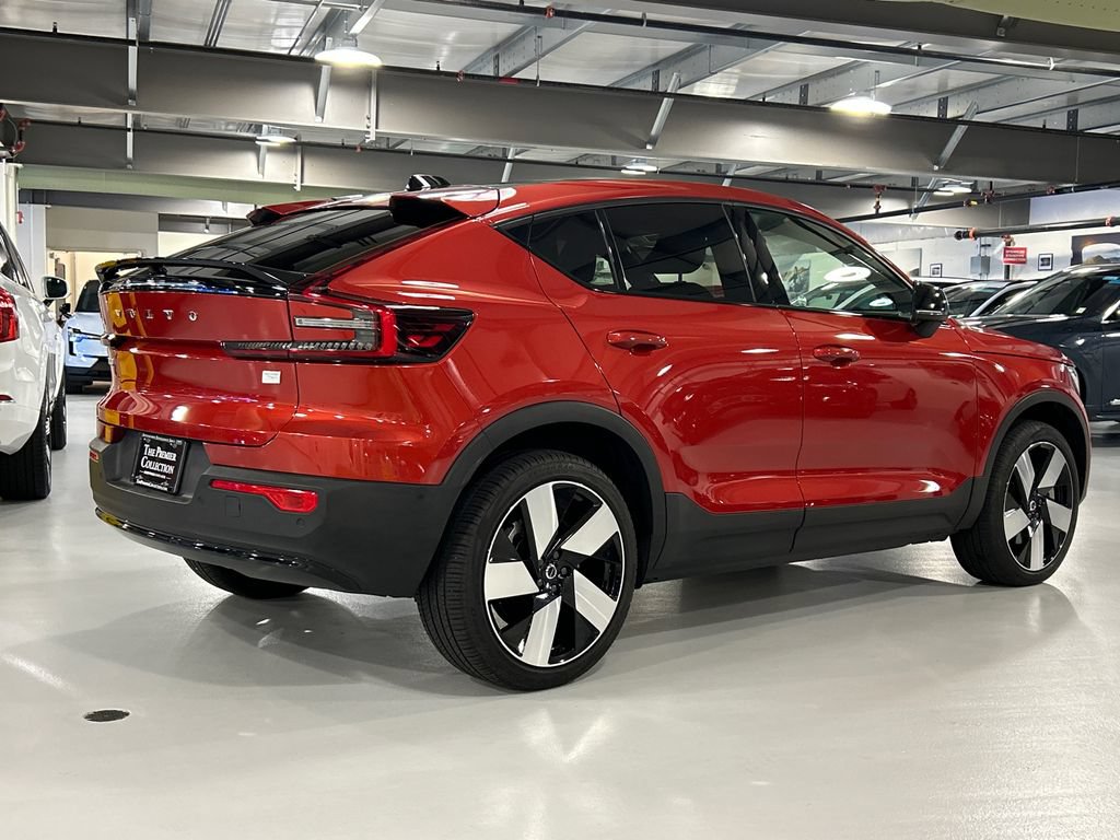 Certified 2023 Volvo C40 P8 Recharge Ultimate AWD/4WD image 2