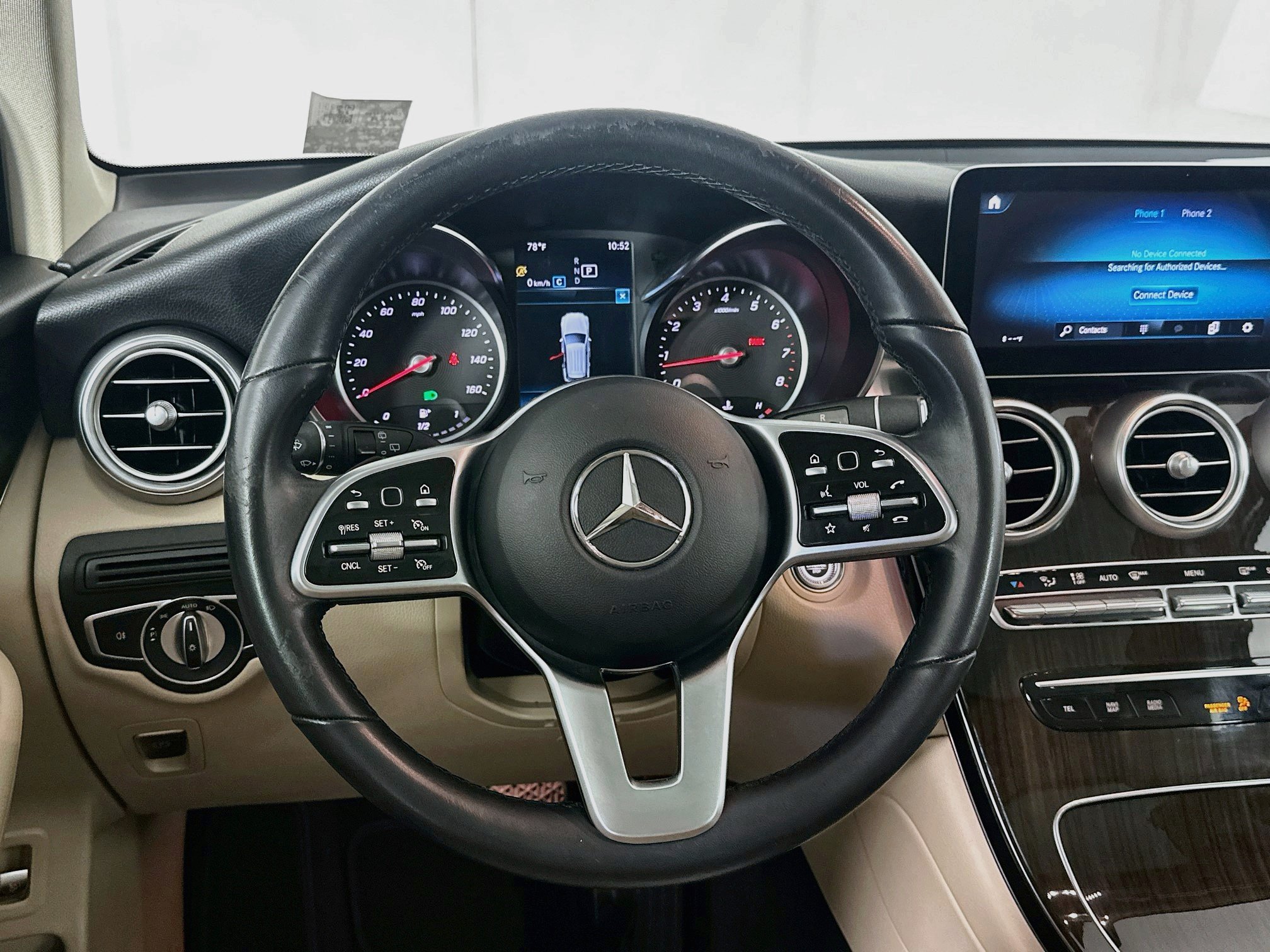 Used 2021 Mercedes-Benz GLC 300 4MATIC w/ Premium Package image 18