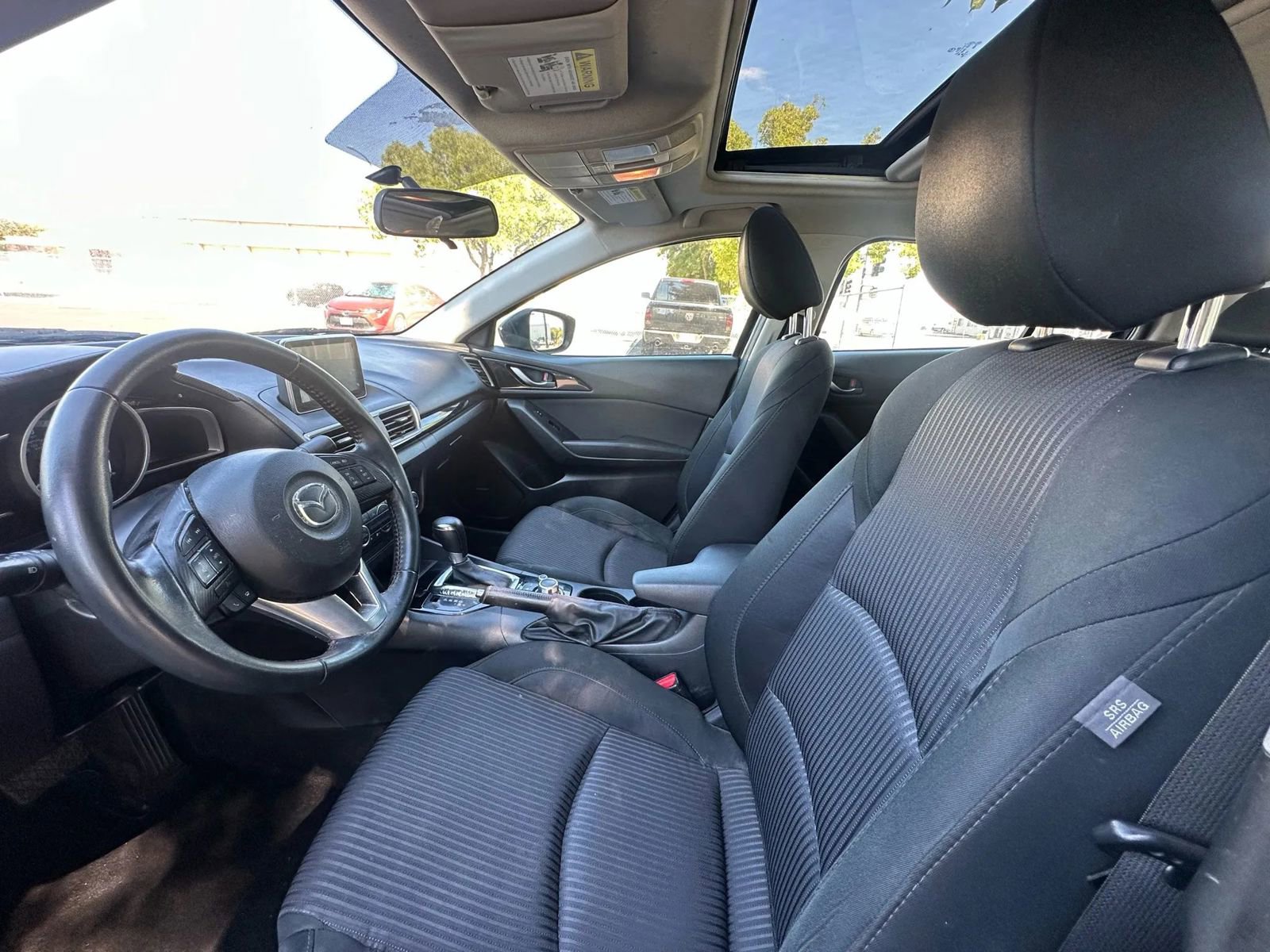 Used 2015 MAZDA MAZDA3 i Touring w/ Technology Package image 7