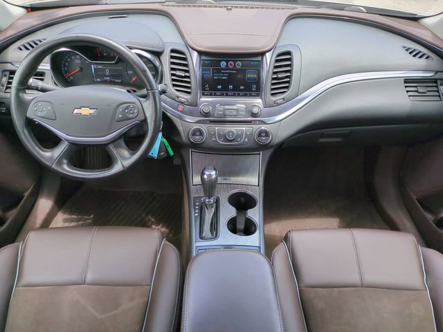 Used 2015 Chevrolet Impala LT w/ Convenience Package FWD image 18