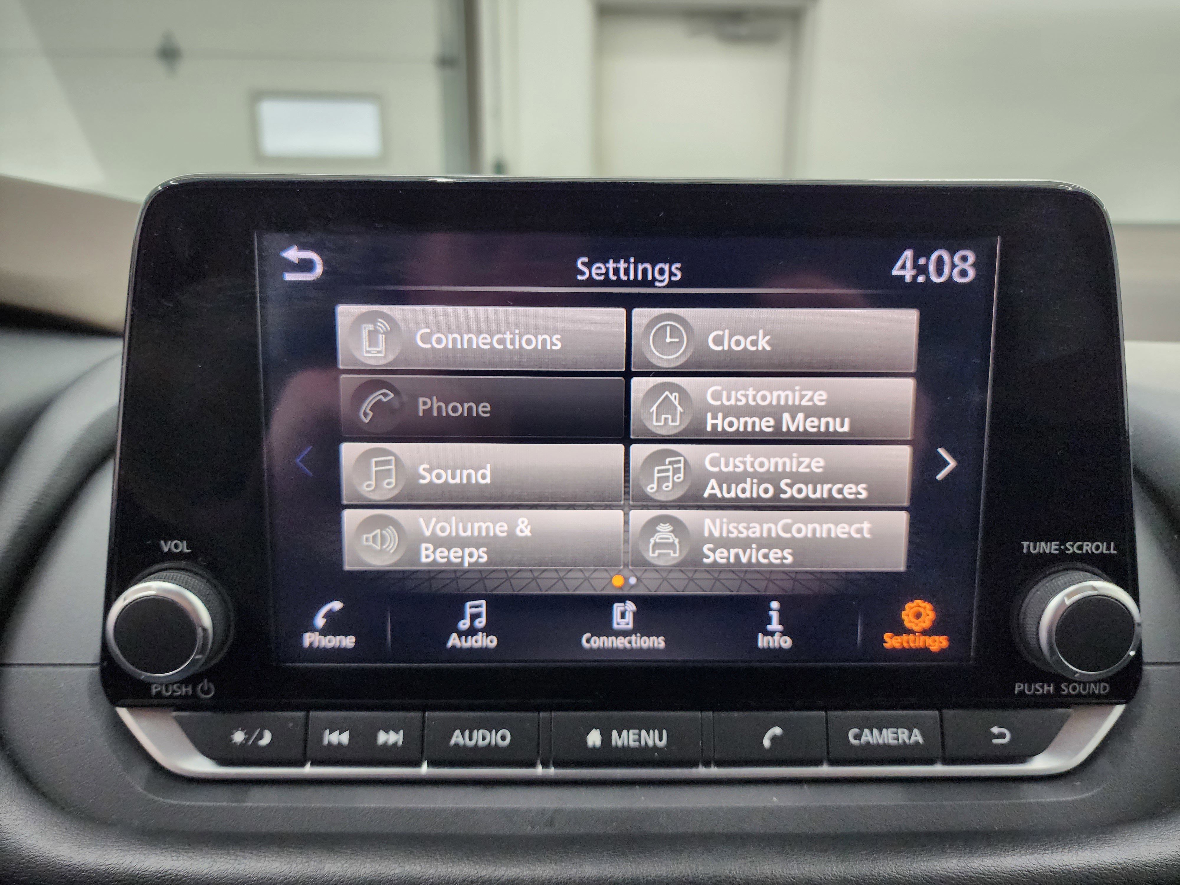 Used 2023 Nissan Rogue SV image 46