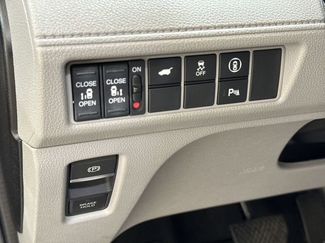 Used 2023 Honda Odyssey Elite image 36