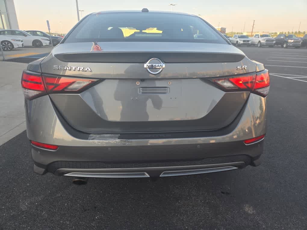 Used 2021 Nissan Sentra SR FWD image 7