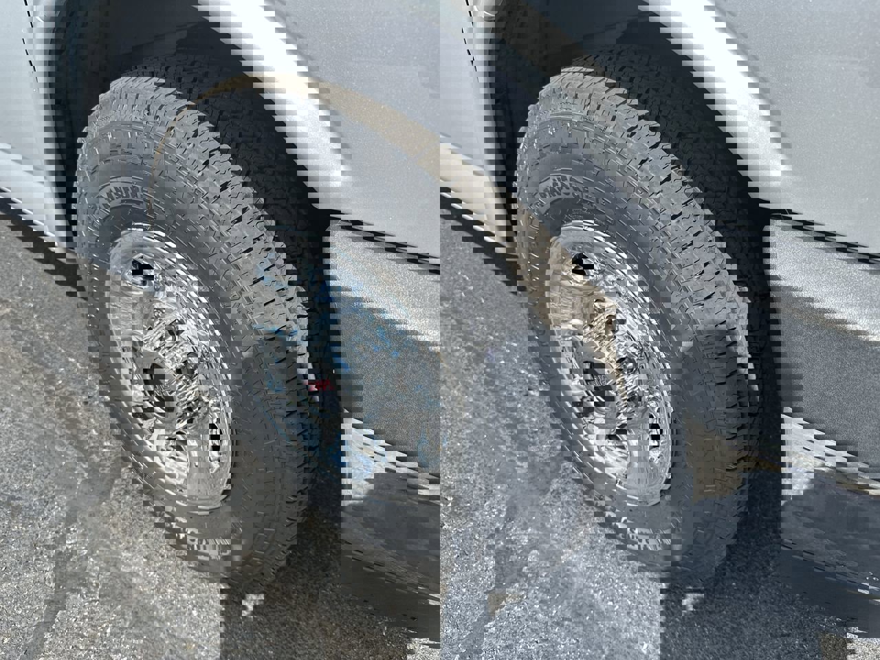 Used 2017 GMC Savana 2500 LT w/ LT Preferred Equipment Group image 10