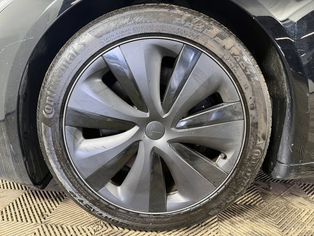 Used 2023 Tesla Model S Standard Range AWD/4WD image 19