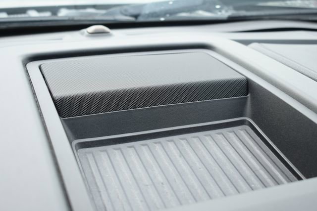 Used 2018 Ford Expedition Max XLT w/ Equipment Group 202A AWD/4WD image 28