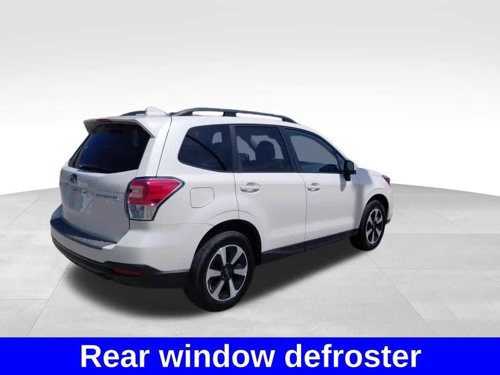 Used 2017 Subaru Forester 2.5i Premium AWD/4WD image 9