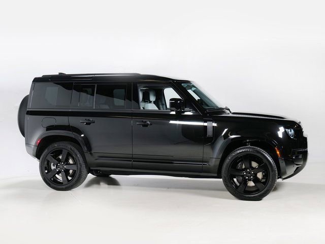 New 2026 Land Rover Defender 110 X-Dynamic SE AWD/4WD image 29