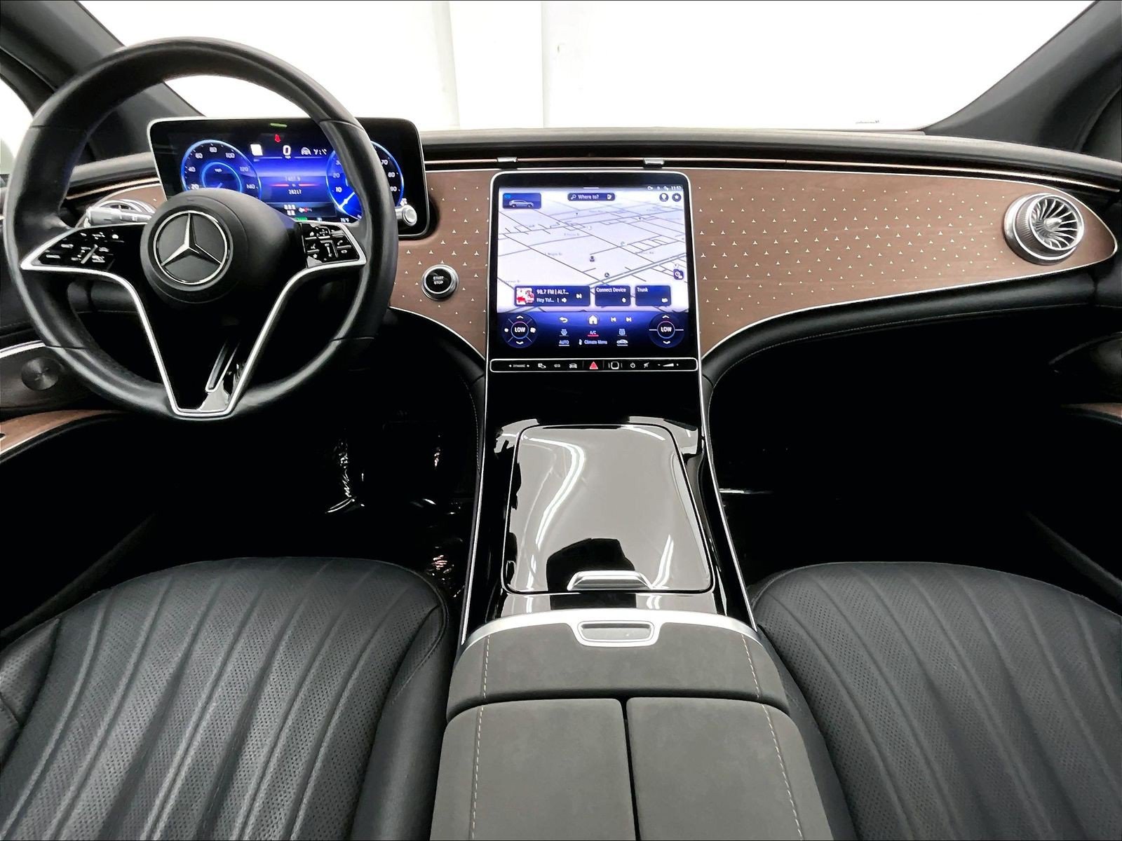 Certified 2023 Mercedes-Benz EQS 450+ SUV image 13