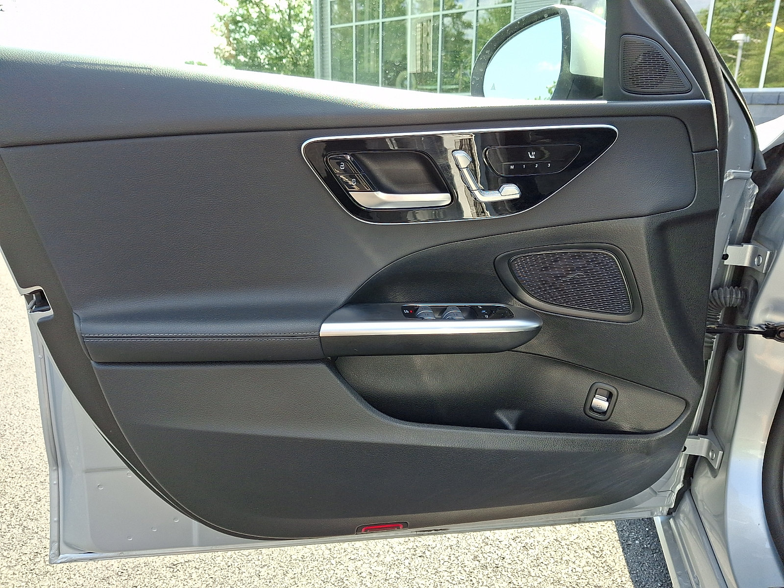 Used 2022 Mercedes-Benz C 300 4MATIC Sedan image 12