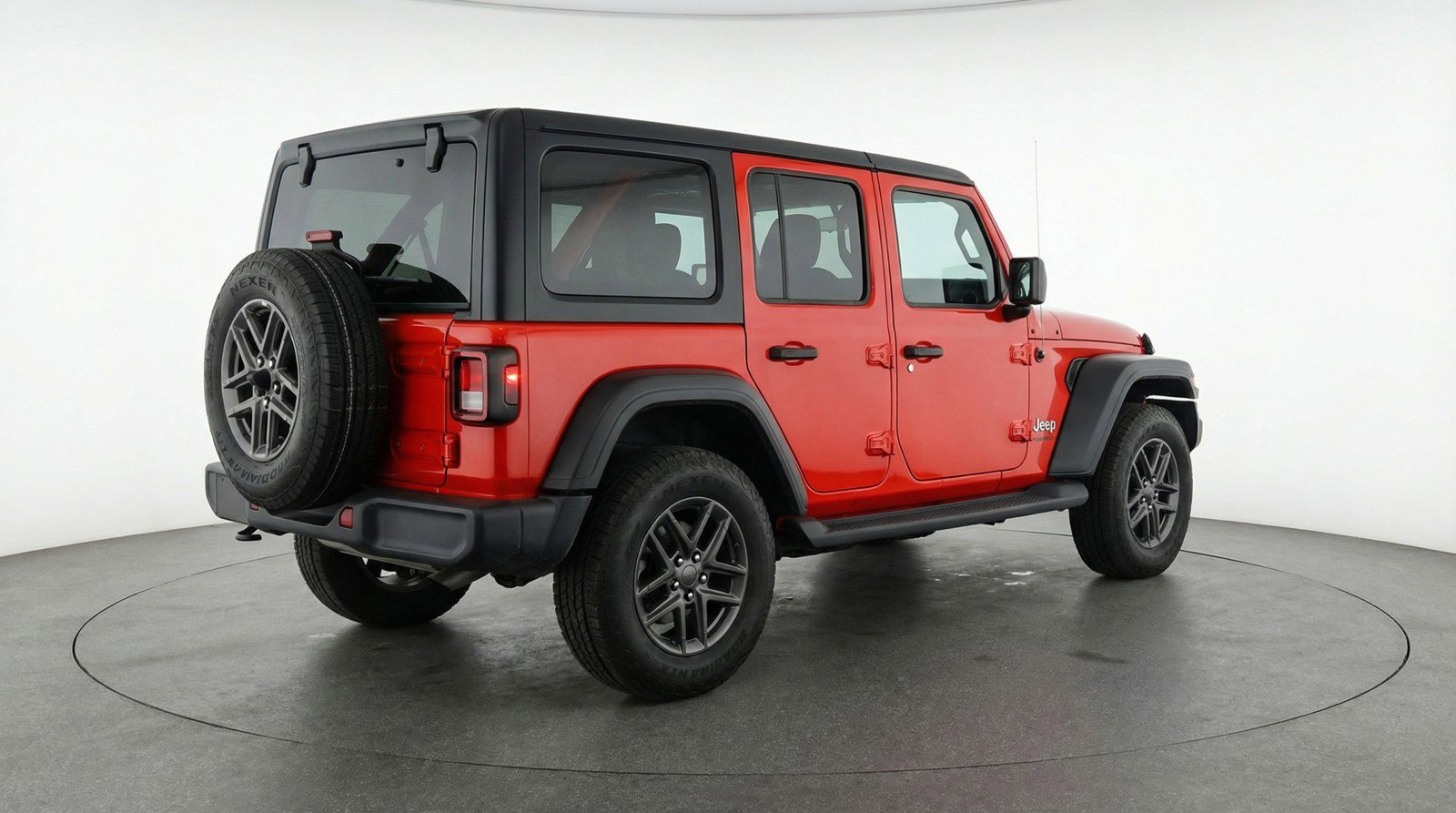 Used 2025 Jeep Wrangler Sport S image 7