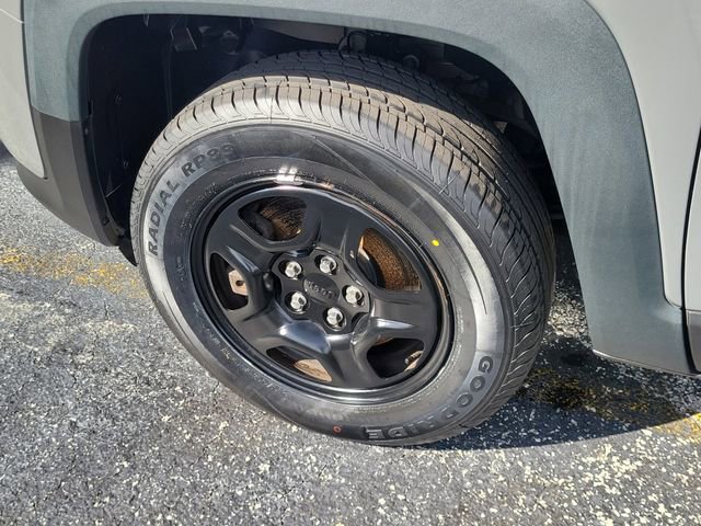 Used 2019 Jeep Renegade Sport image 9