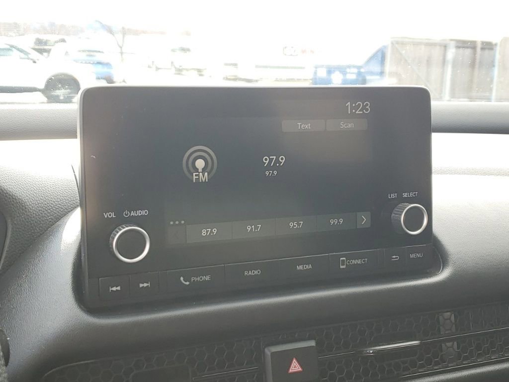 Used 2024 Honda HR-V LX image 16