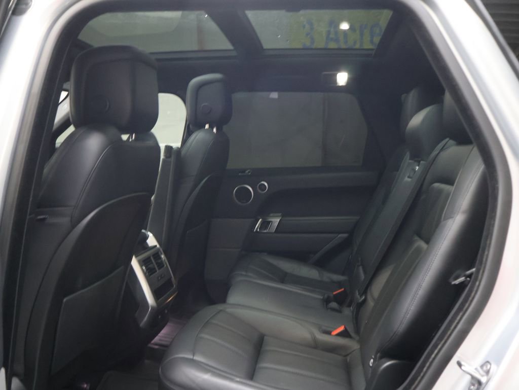 Used 2018 Land Rover Range Rover Sport HSE image 14
