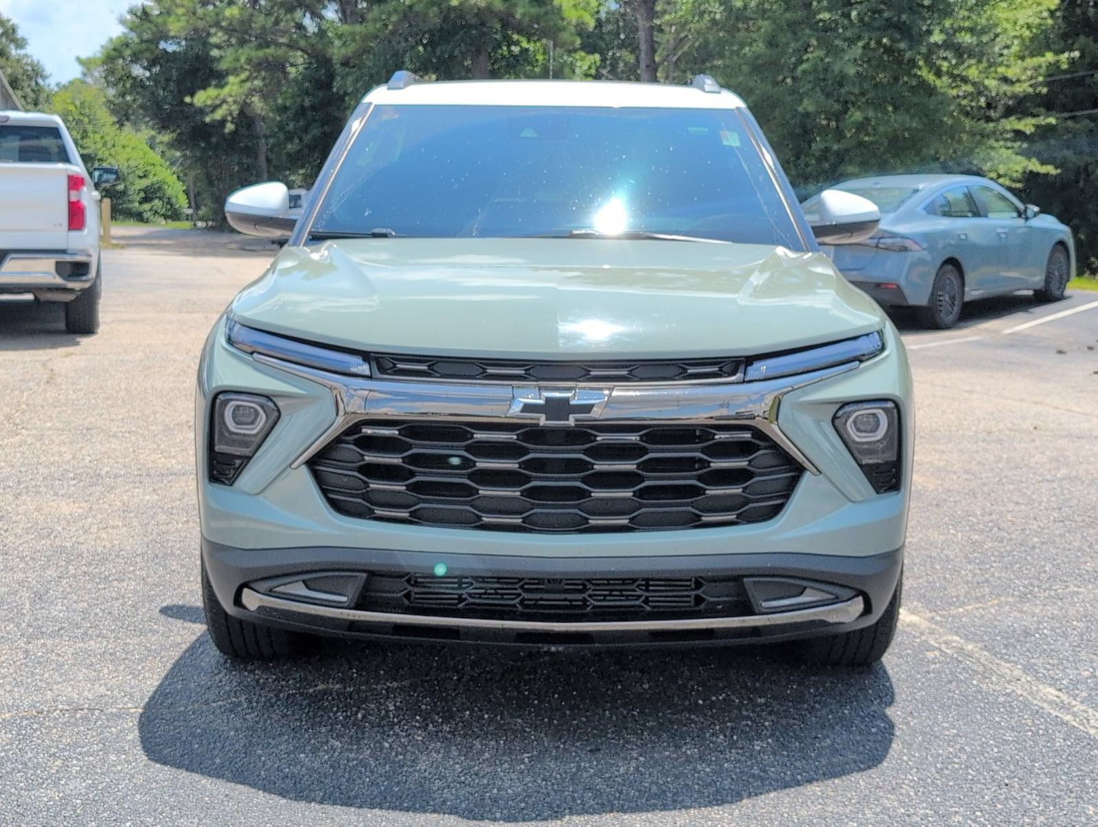 Used 2025 Chevrolet TrailBlazer ACTIV w/ Convenience Package AWD/4WD image 10
