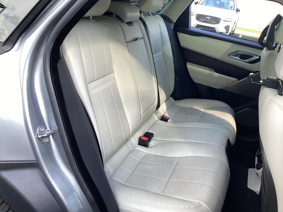 Used 2020 Land Rover Range Rover Velar S AWD/4WD image 33