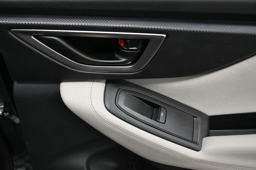 Used 2022 Subaru Forester Base image 23