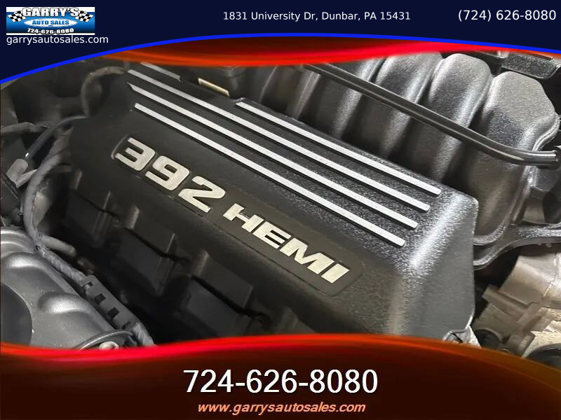 Used 2012 Dodge Challenger SRT8 w/ Premium Sound Group image 10