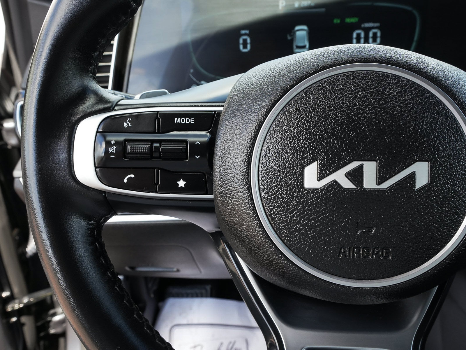 Used 2025 Kia Sportage X-Line AWD/4WD image 20