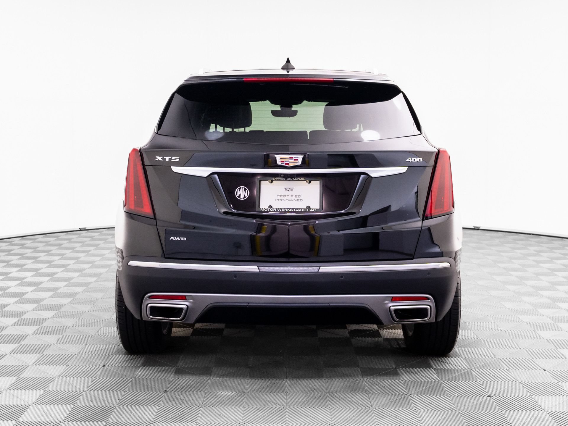 Certified 2025 Cadillac XT5 Premium Luxury w/ Technology Package AWD/4WD image 5
