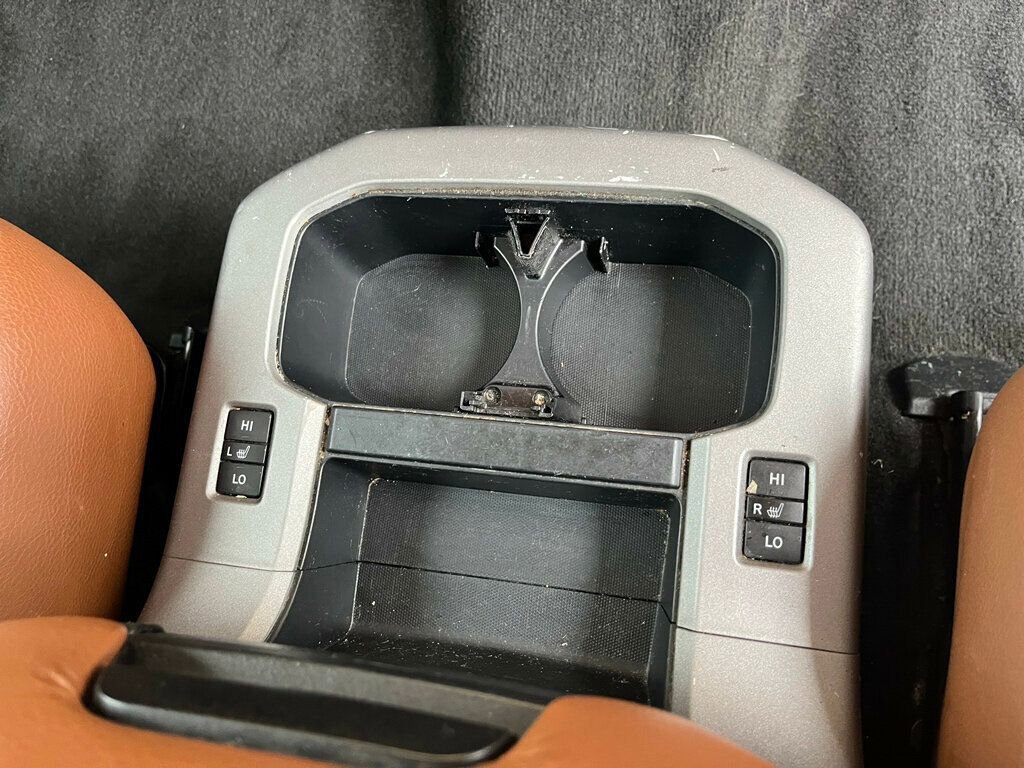 Used 2013 Toyota Sequoia Platinum AWD/4WD image 46