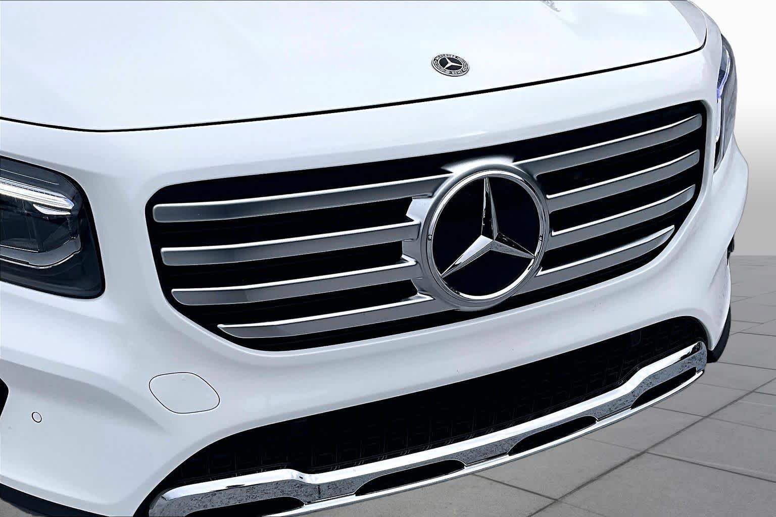 Used 2025 Mercedes-Benz GLB 250 image 29