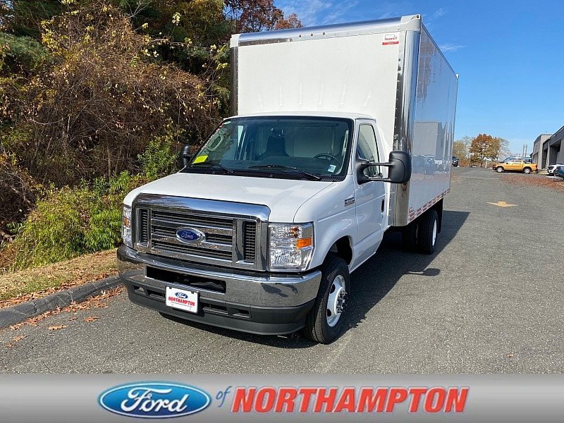 New 2025 Ford E-450 and Econoline 450 Super Duty w/ Power Equipment Group RWD image 1