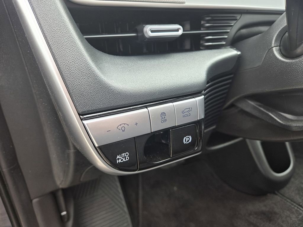 Used 2024 Hyundai Ioniq 5 SEL RWD image 14