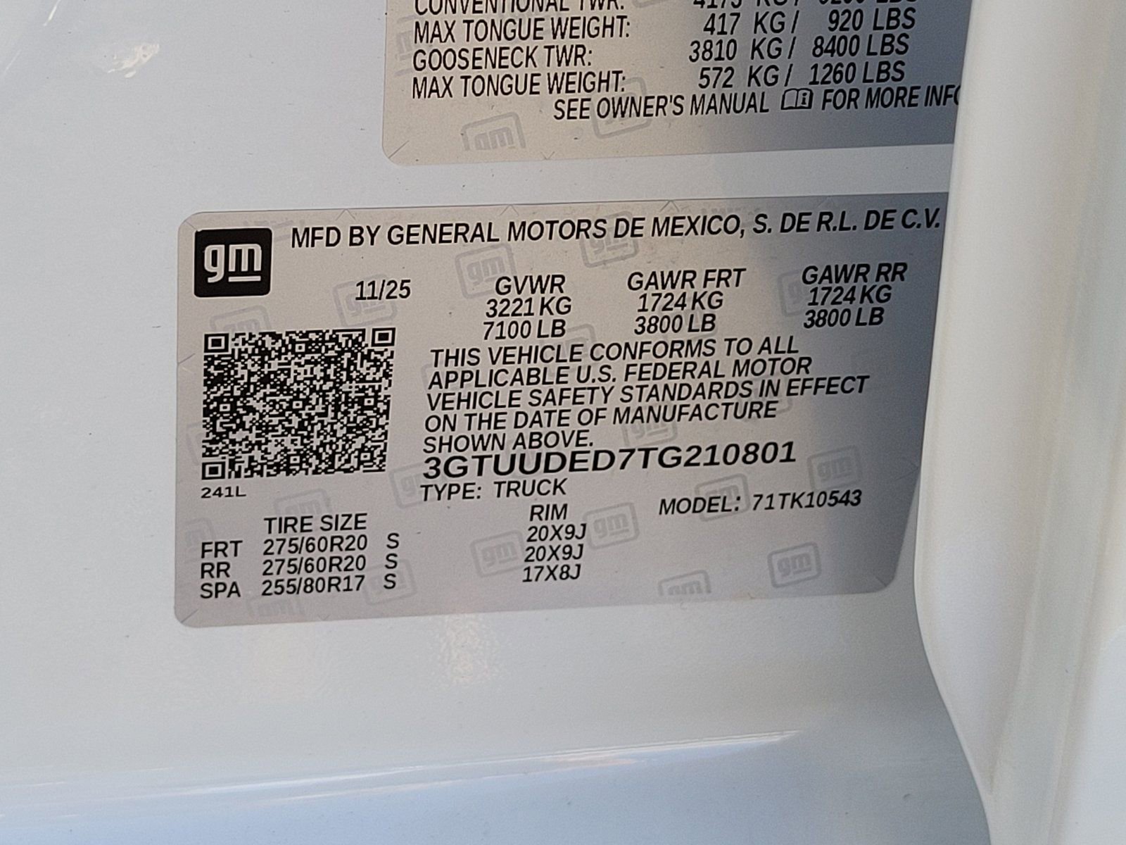 New 2026 GMC Sierra 1500 SLT w/ SLT Premium Package image 15