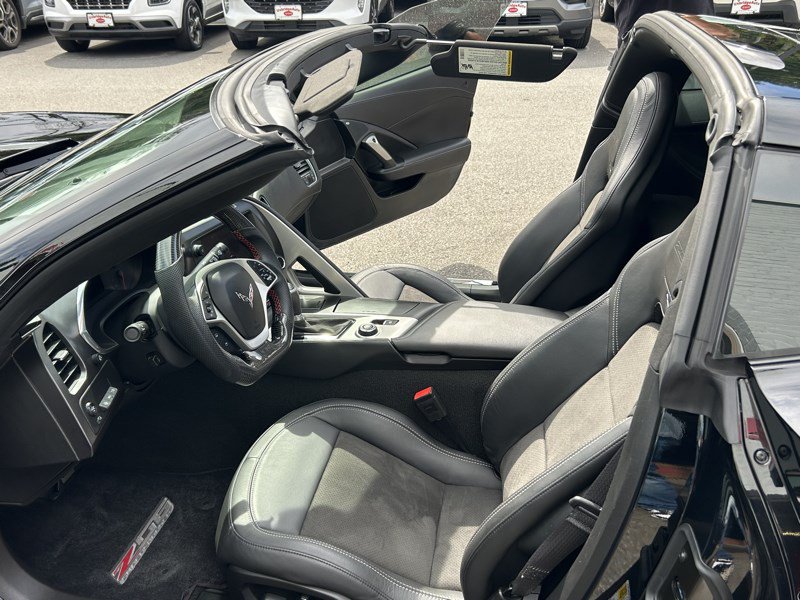 Used 2018 Chevrolet Corvette Z06 RWD image 35
