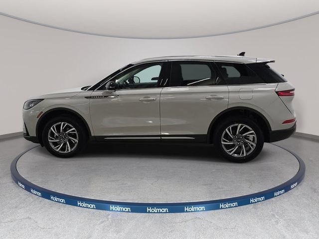 Certified 2023 Lincoln Corsair AWD w/ Equipment Group 101A image 8