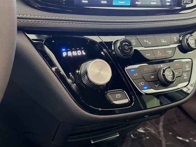 New 2026 Chrysler Pacifica Select w/ S Appearance Package FWD image 16