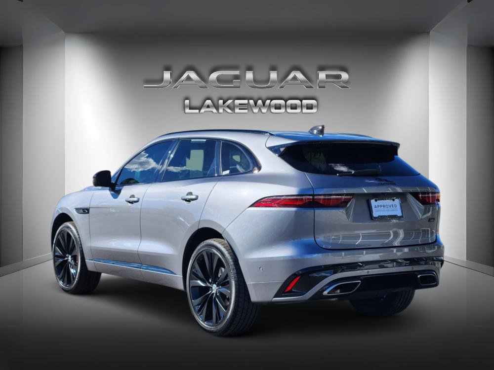 Used 2026 Jaguar F-PACE R-Dynamic S image 3