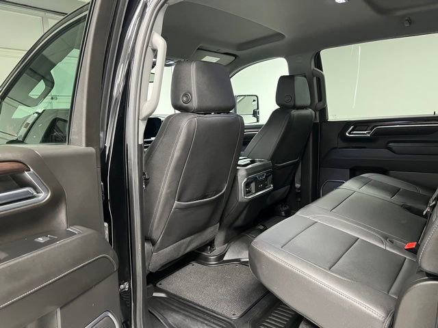 Used 2024 GMC Sierra 3500 SLT w/ SLT Convenience Package AWD/4WD image 44