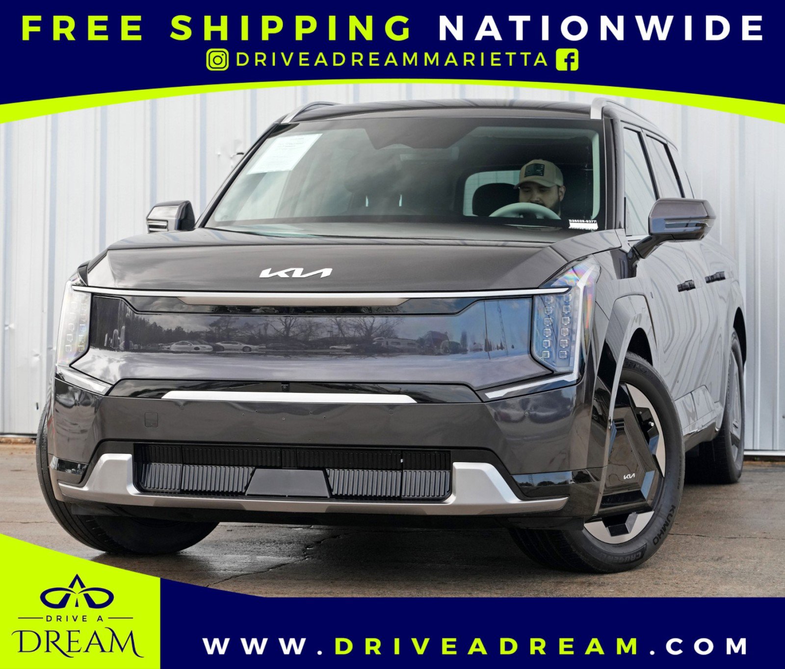 Used 2024 Kia EV9 Land image 1