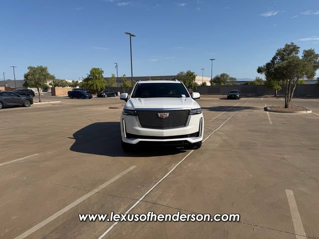 Used 2021 Cadillac Escalade ESV Premium Luxury w/ Driver Assist Tech Package AWD/4WD image 7